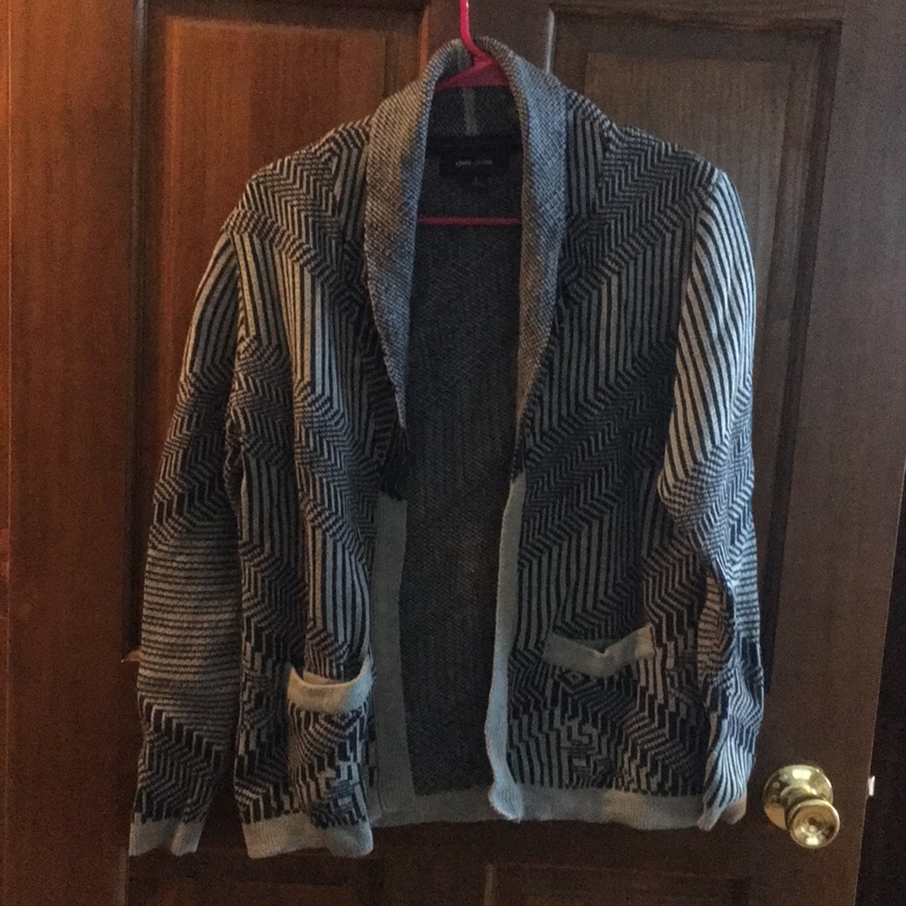 Adam Levine cardigan w/ POCKETS!